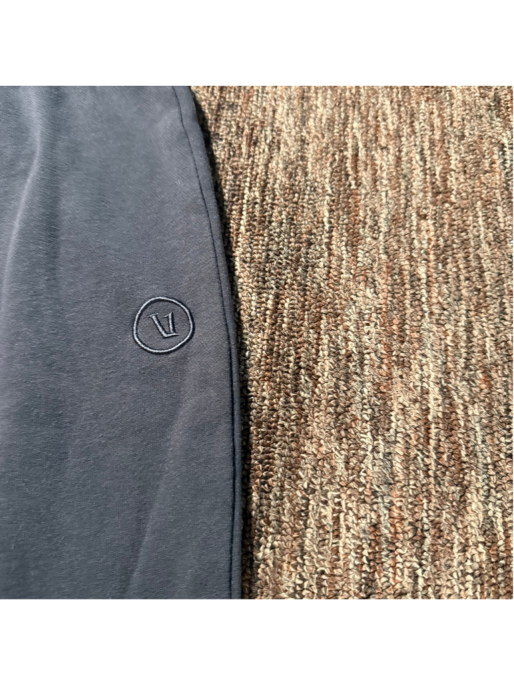 Vuori Sedona Wide Leg Split Hem Sweatpants lounge Grey Small - Picture 5 of 8